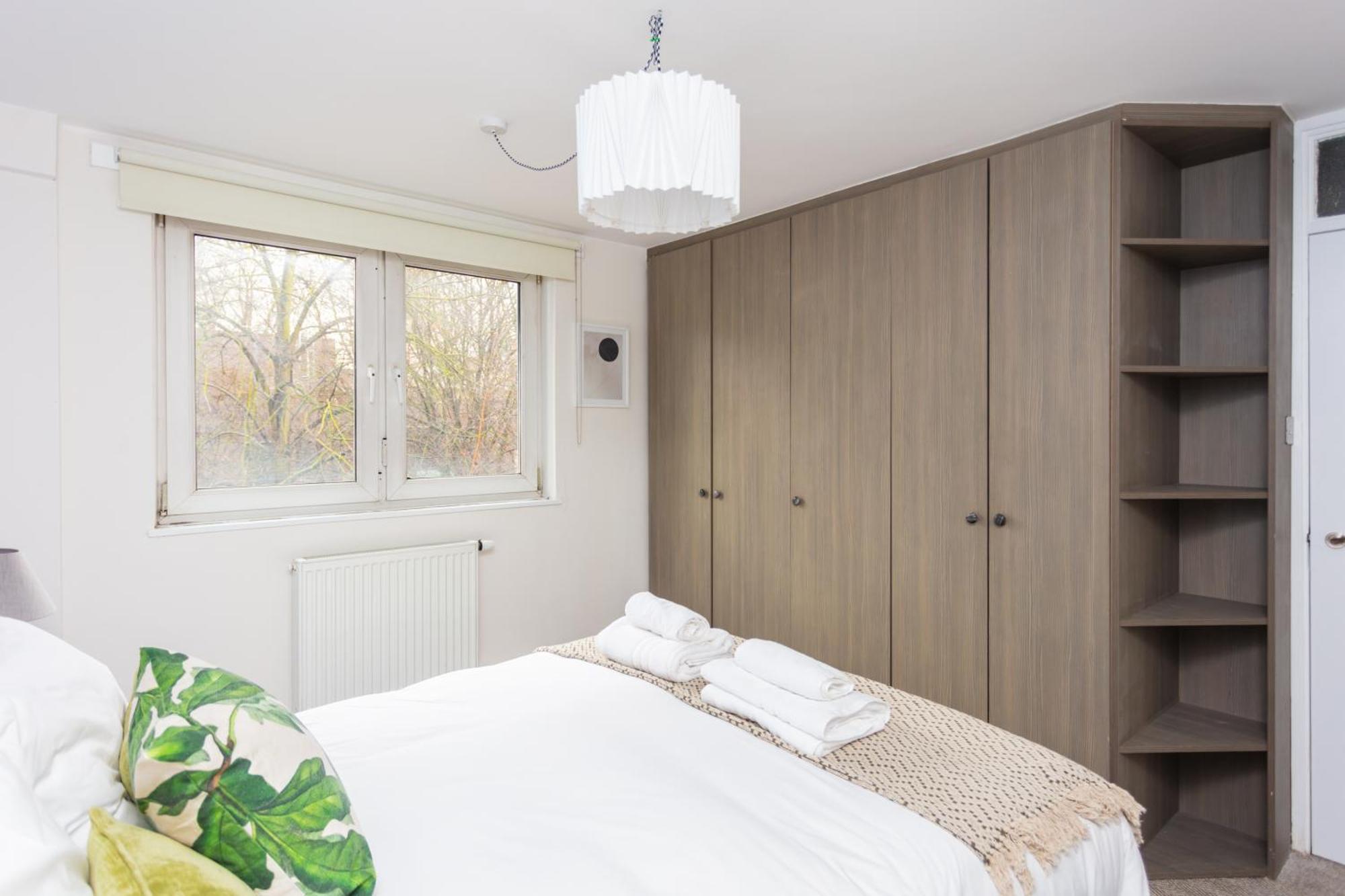 Spacious Central 3 Bedroom Apartment In Old Street Лондон Экстерьер фото